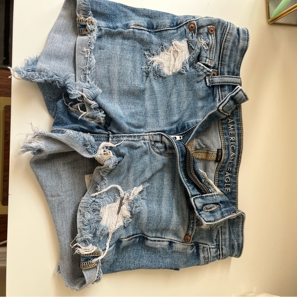 American eagle jean shorts!! size 000 - Picture 1 of 3